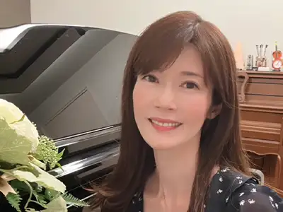 「ダリ・ピアノ教室大宮さいたま新都心教室」ピアノ講師 西山 可奈子